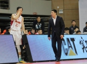 乐鱼体育新闻-在浙江队赛场上演CBA季后赛，失误，引发教练席炸锅的简单介绍