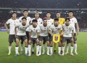 乐鱼体育官方登录入口-夺冠热门球队遭遇连败，压力巨大