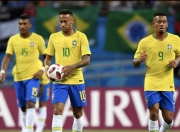 乐鱼体育新闻-包含美洲杯赛预选赛拉开帷幕，各队实力均衡的词条