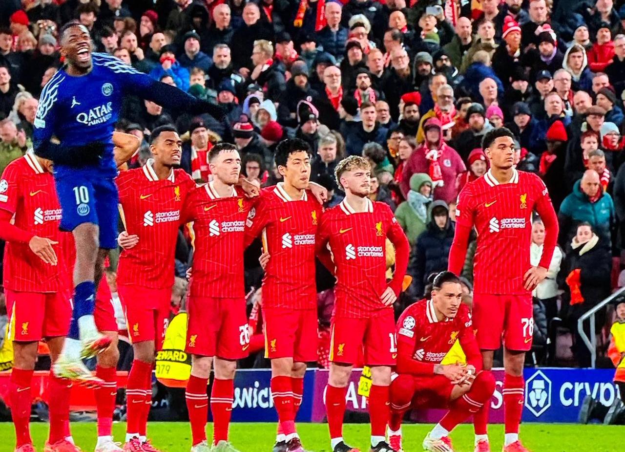 利物浦实现大比分胜利,晋级淘汰赛 利物浦实现大比分胜利,晋级淘汰赛