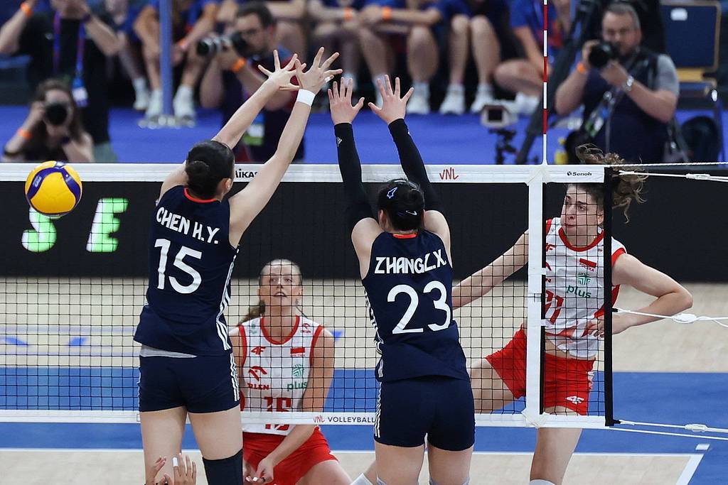 波兰击败对手获得女子排球金牌