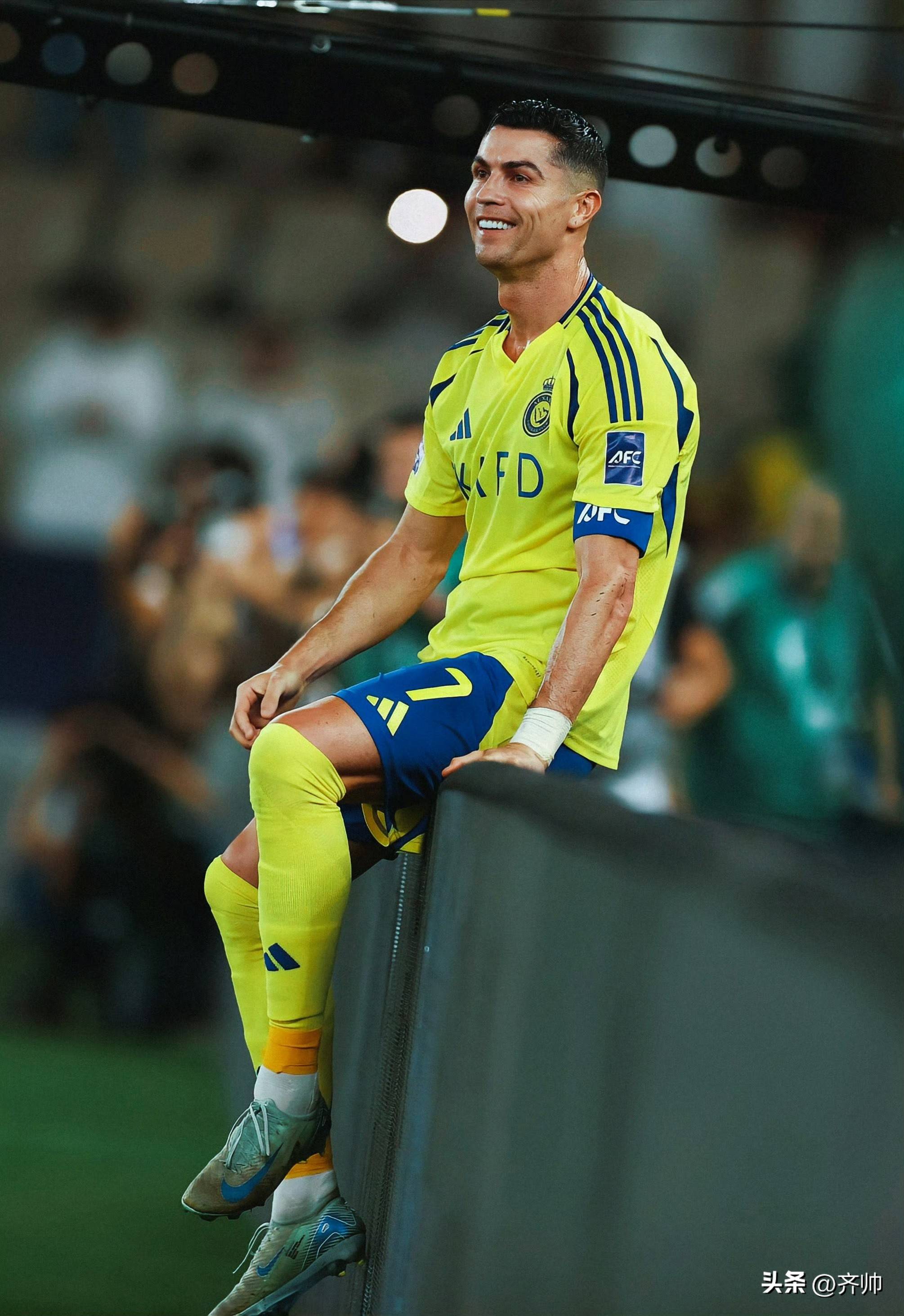 意大利队携手晋级,C罗为队带来胜利的简单介绍 意大利队携手晋级,C罗为队带来胜利的简单介绍