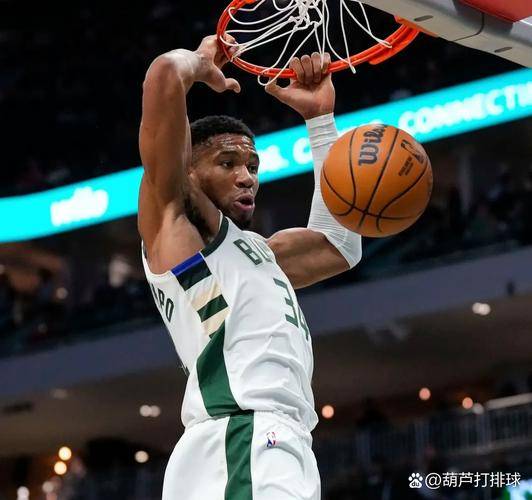 雄鹿擒下老鹰，字母哥表现抢眼的简单介绍