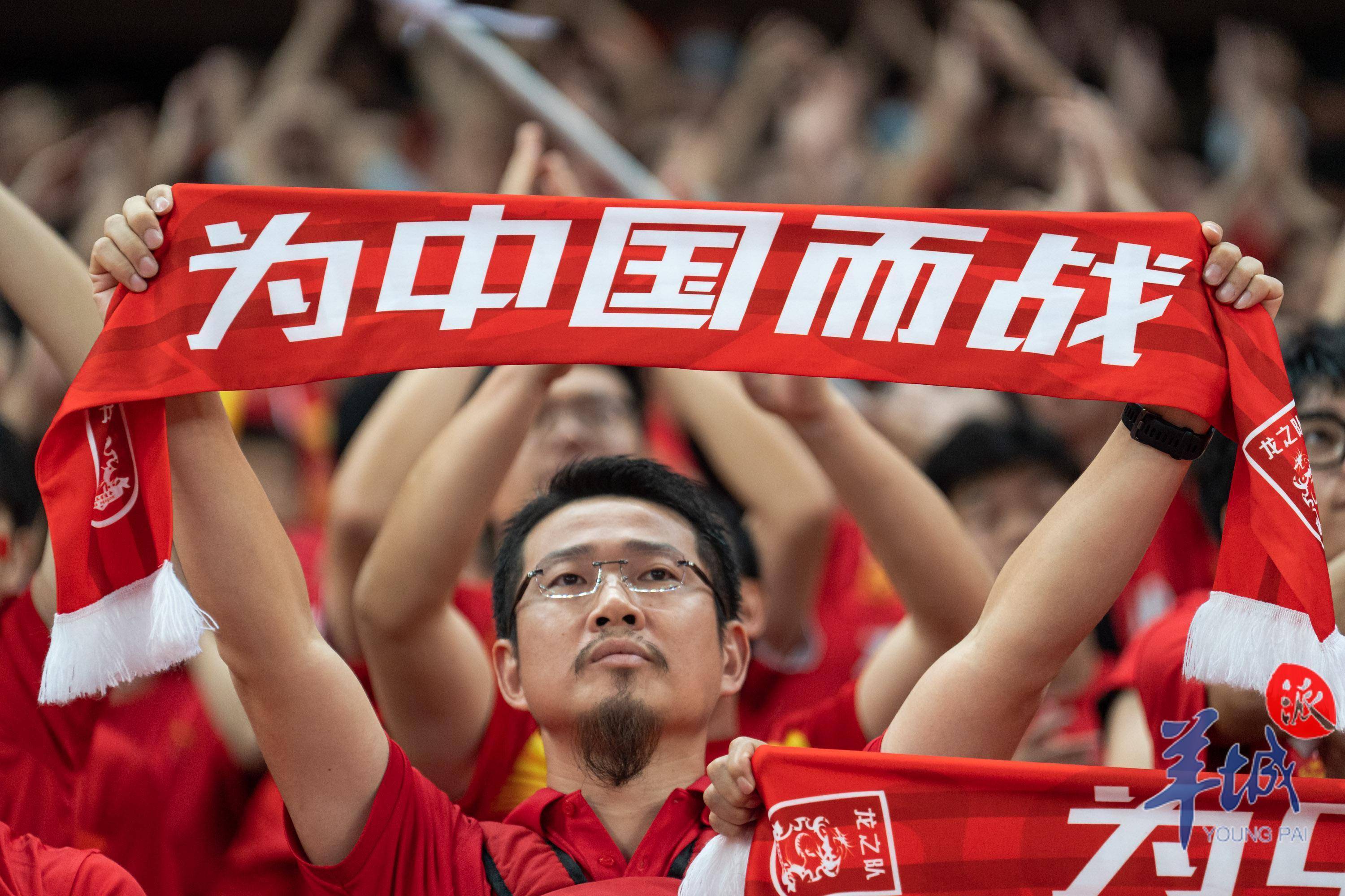 中国球员在国际赛事中展现出色表现