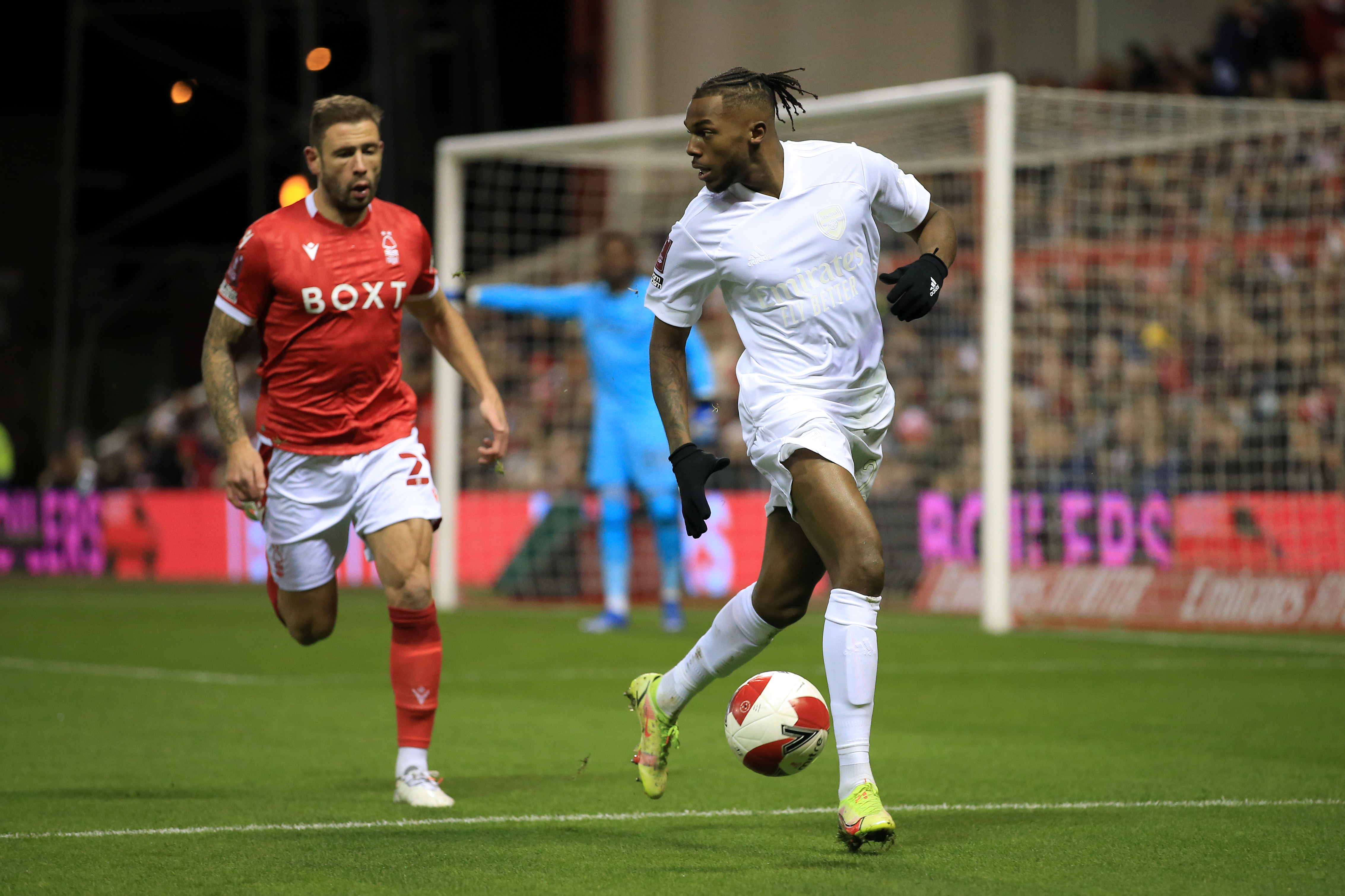 关于热情澎湃:欧洲职业球队绞尽脑汁的信息 关于热情澎湃:欧洲职业球队绞尽脑汁的信息